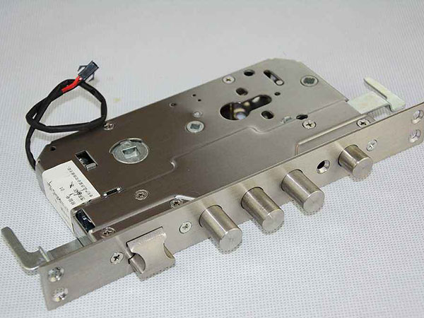 小店24小时上门开锁公司